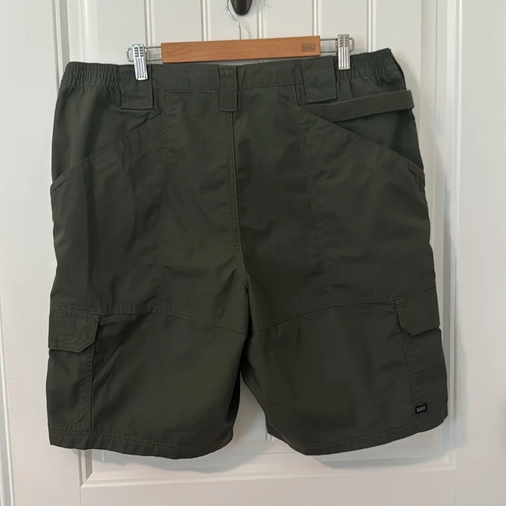 5.11 Tactical Series Men’s Shorts Green Size 40 RN109614 - Picture 2 of 7